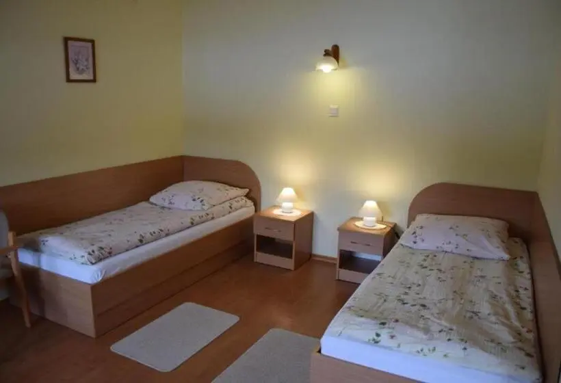 Standard Yhden Hengen Huone, Inter Bar Motel