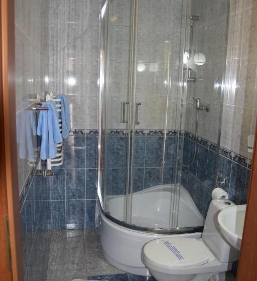 اتاق استاندارد یک نفره, Inter Bar Motel