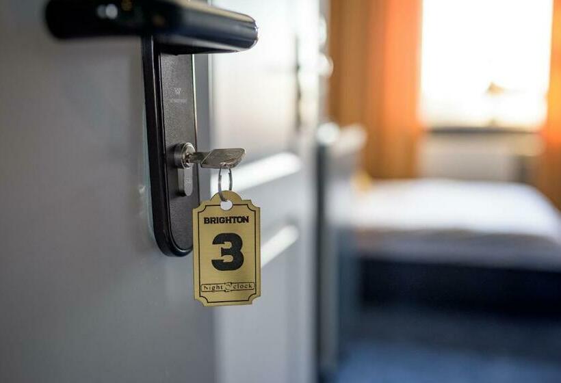 חדר סטודיו סטנדרד, Night O Clock Business Aparts