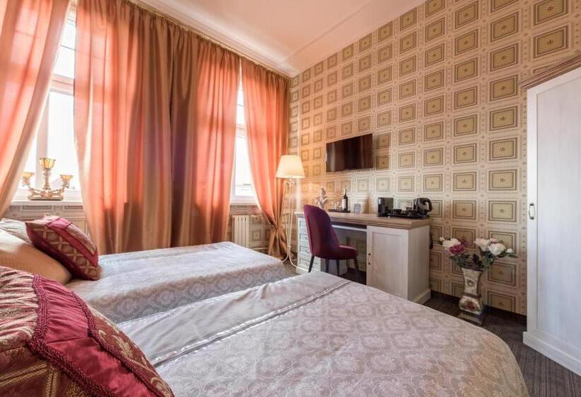 חדר דלוקס, Night O Clock Business Aparts