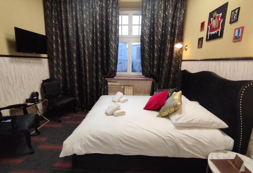 חדר סטנדרט, Night O Clock Business Aparts