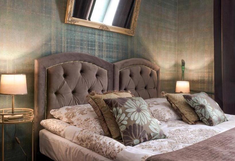 חדר דלוקס, Night O Clock Business Aparts