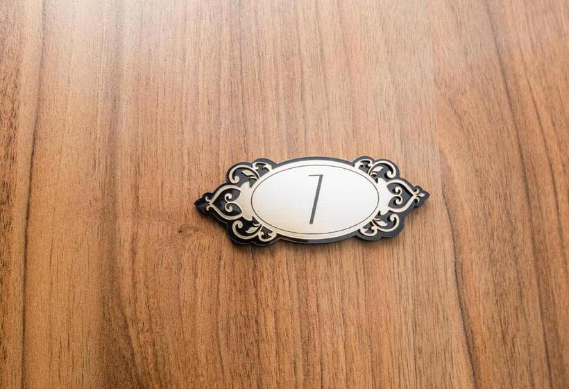 Номер Стандарт Вид на Сад, Dom Podróżnika