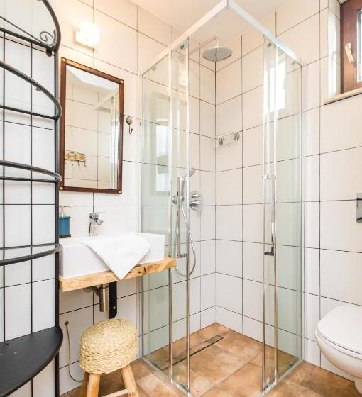 Люкс с Балконом, Dom Podróżnika