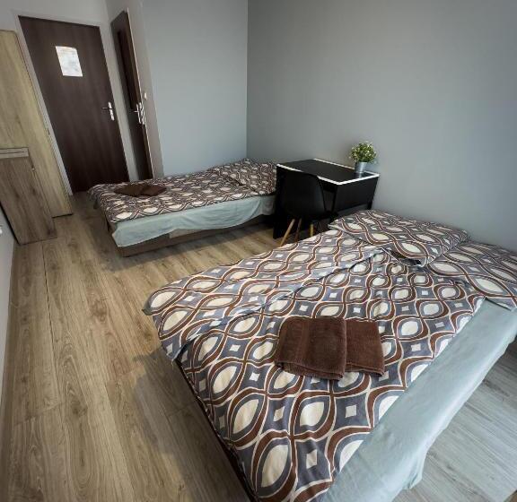 Номер Стандарт с Балконом, Kwadrat Apartamenty Grottgera