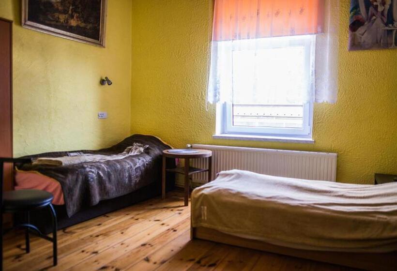 Трехместный Номер Классика, Noclegi Na Polnej