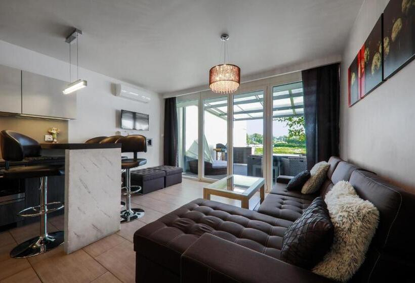 スタンダードトリプルルーム, Słoneczny Cypel