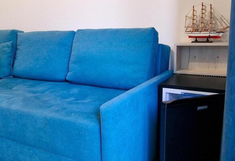 חדר לארבעה סטנדרטי עם מרפסת, Pensjonat Alka