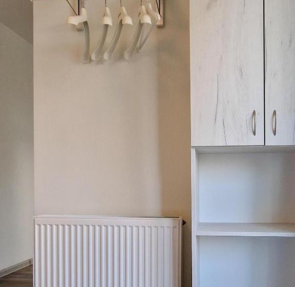 חדר לארבעה סטנדרטי עם מרפסת, Pensjonat Alka