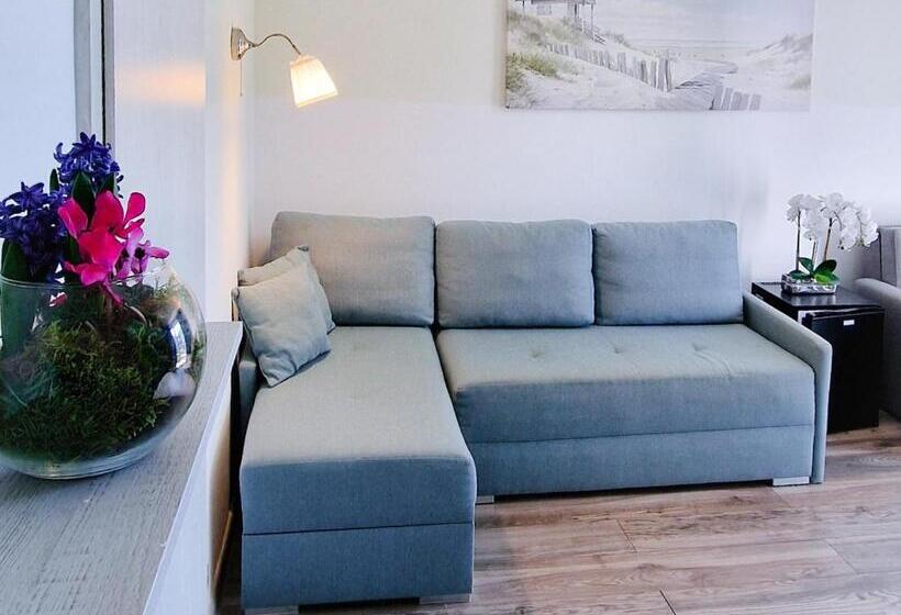 חדר משפחתי, Pensjonat Alka