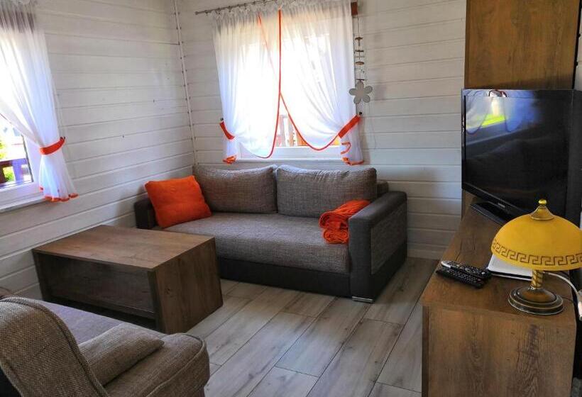 샬레, Dom Wczasowy Laguna