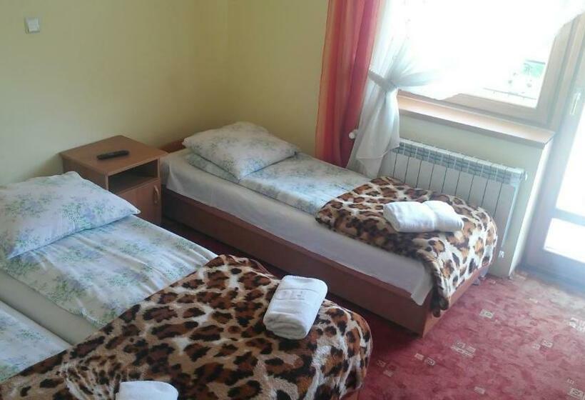 اتاق استاندارد سه نفره, Małgosia   10 Minut Na Piechotę Do Stoku Narciarskiego I Basenów Termalnych Bania