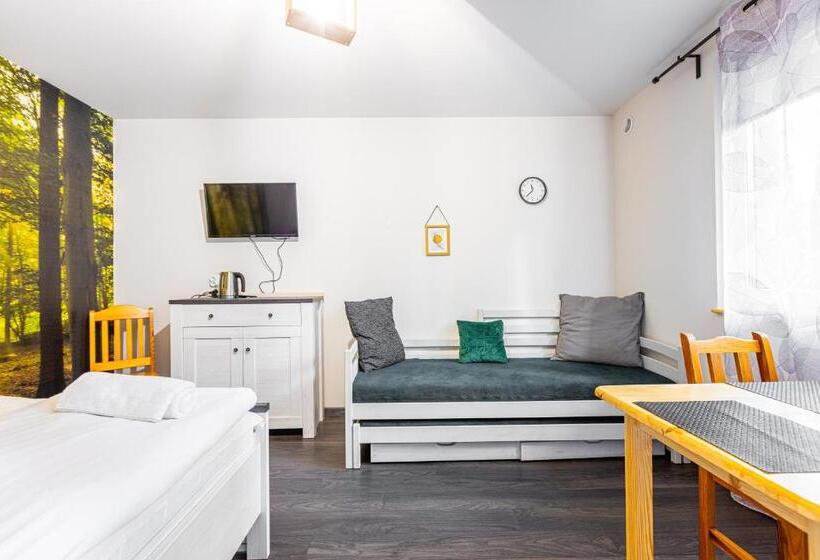 غرفة قياسية رباعية, Ośrodek Wypoczynkowy Julia W Samociążku