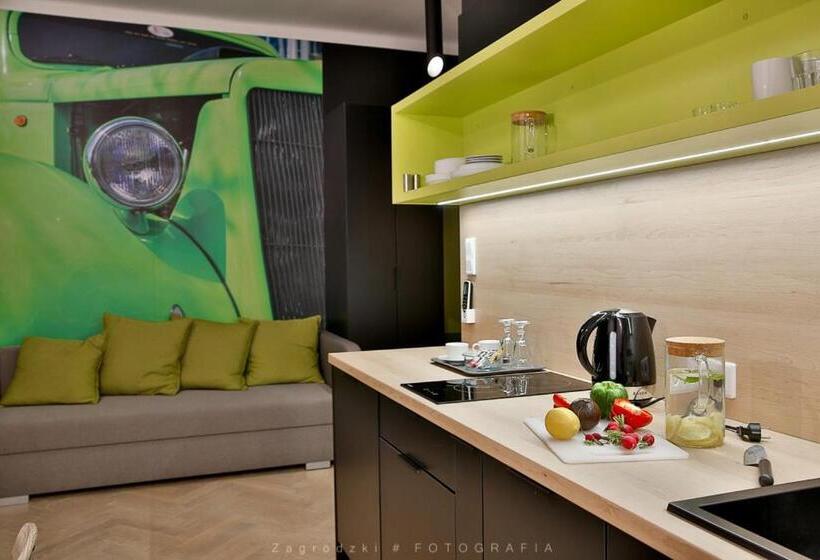 1 Bedroom Premium Apartment City View, Saint Thomas Corner By Upstairs