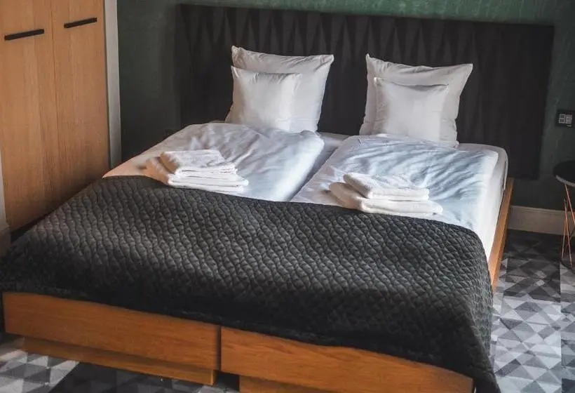 اتاق استاندارد, Sansara Apartments