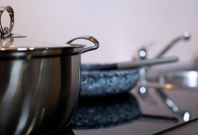 バルコニー付スイート, Wesoła Apartamenty