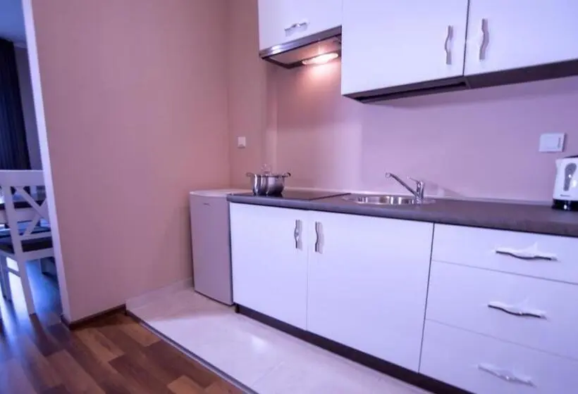 バルコニー付スイート, Wesoła Apartamenty