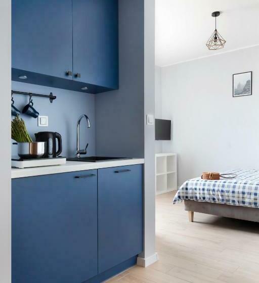 标准间, Wolne Chwile