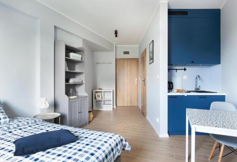 Номер Стандарт, Wolne Chwile