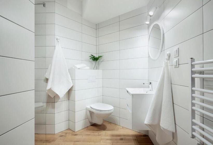 Номер Стандарт, Wolne Chwile