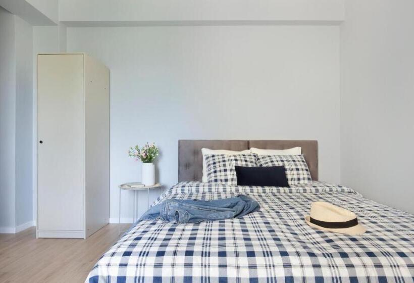 غرفة قياسية, Wolne Chwile