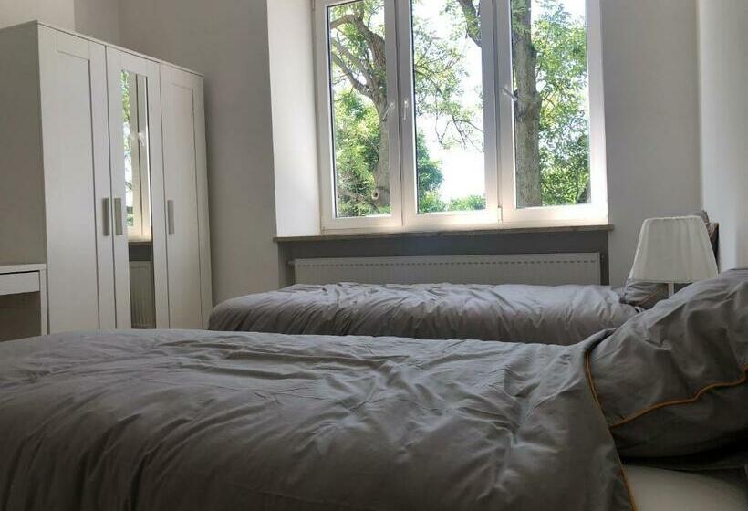 דירת שני חדרים, A&b Willa Klaudyny