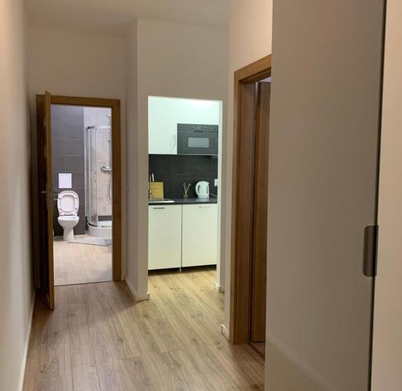 דירת שני חדרים, A&b Willa Klaudyny