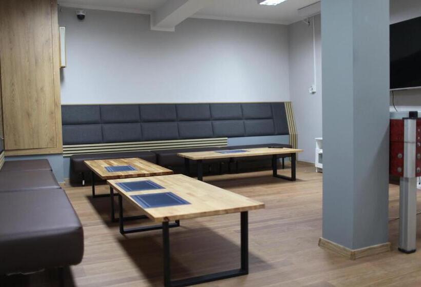 דירת חדר, A&b Willa Klaudyny