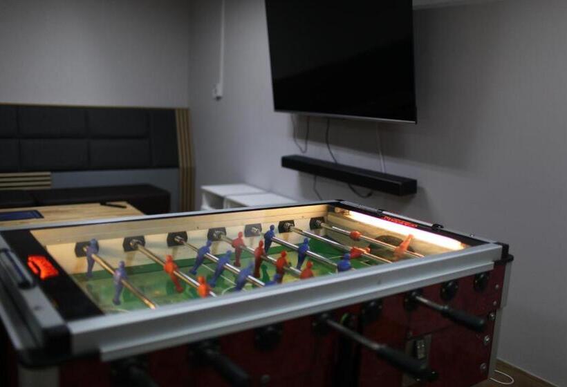 סטודיו דלוקס, A&b Willa Klaudyny