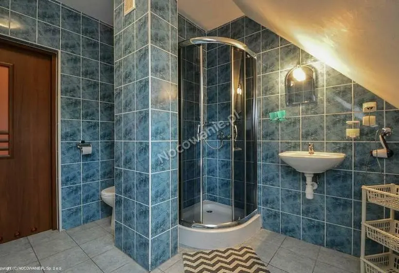 Standard Neljän Hengen Huone, Dom Supełek