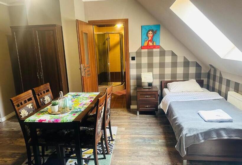 חדר סטנדרט לארבעה, Dom Supełek