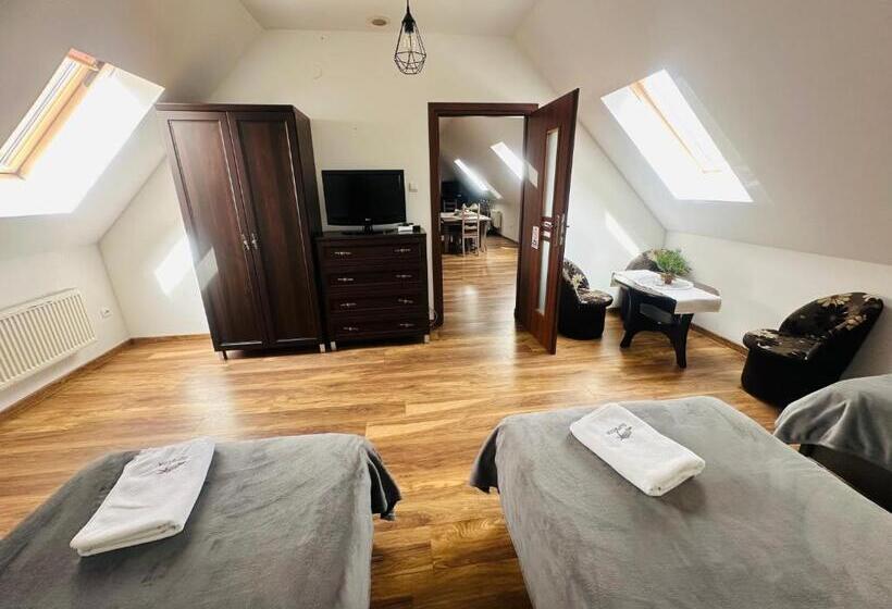 סוויטה, Dom Supełek