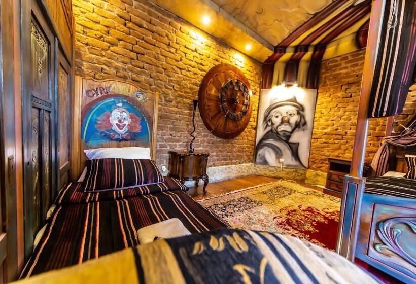 スタンダードトリプルルーム, Dwór Boratyn