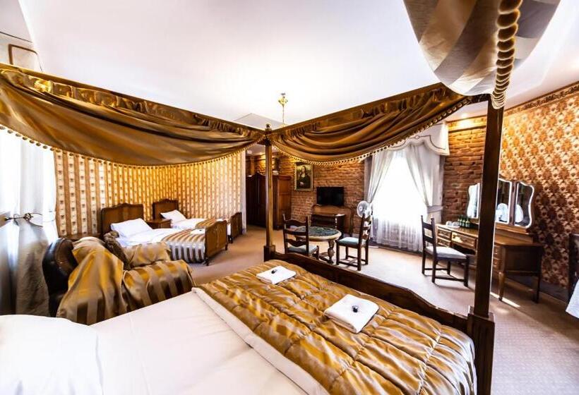 スタンダード４人部屋, Dwór Boratyn