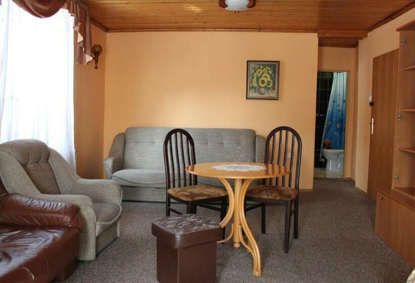 חדר סטנדרט לארבעה, Pensjonat Malwa