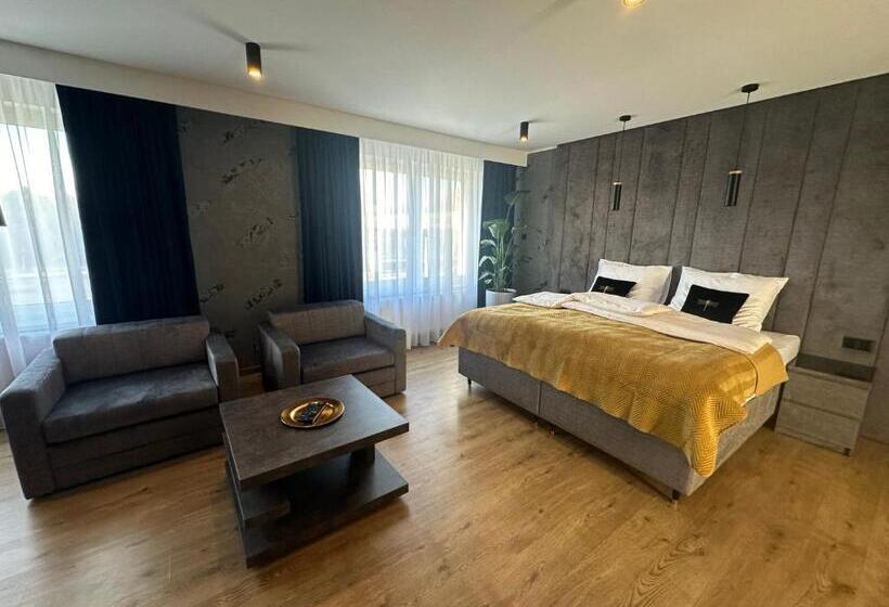 １ベッドルームアパートメント, Platinum