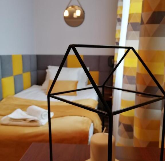 スタンダードルーム, Platinum