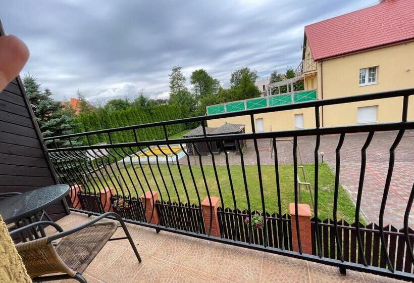 اتاق لوکس سه تخته, Promes Mielno