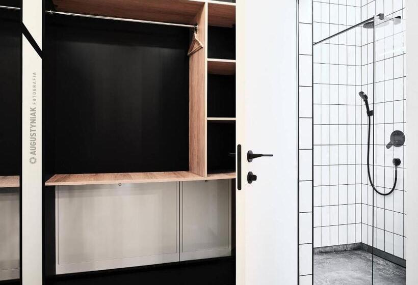 استودیوی استاندارد, Salio Equisport Resort