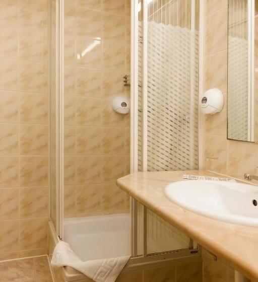 标准单人间, To Tu