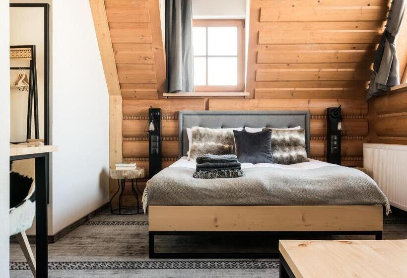 اتاق لوکس, Willa Szymaszkowa