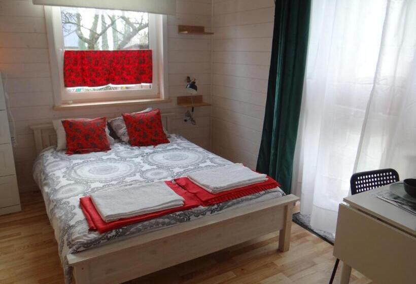 סטודיו דלוקס, Agroturystyka Dyrdówka