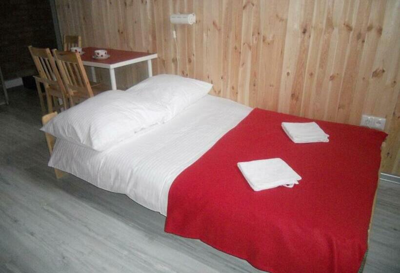 패밀리 룸, Dwór W Boleniu