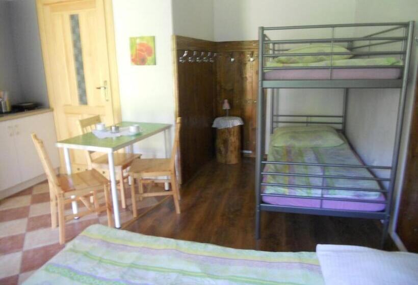 4인용 스탠다드 룸, Dwór W Boleniu