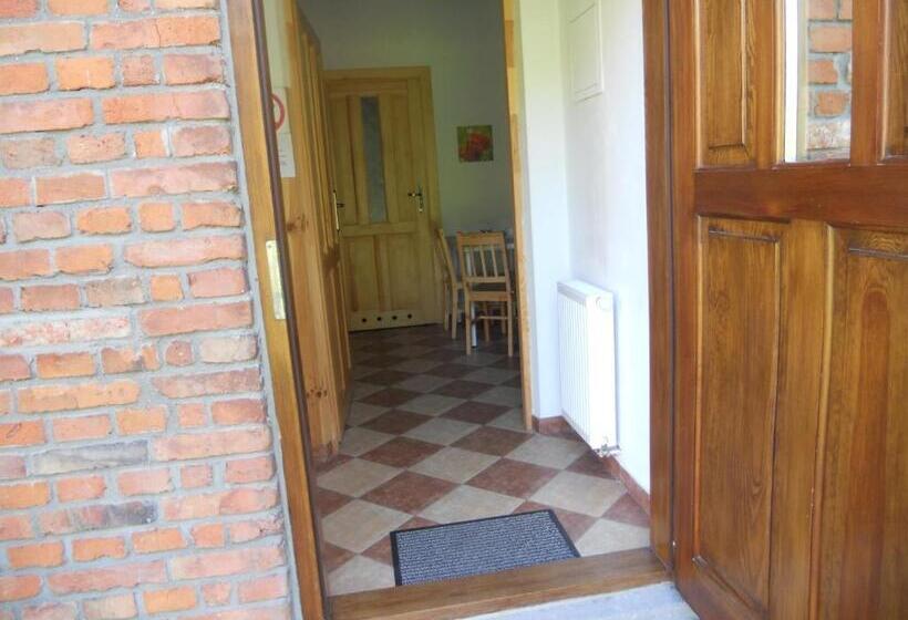 4인용 스탠다드 룸, Dwór W Boleniu