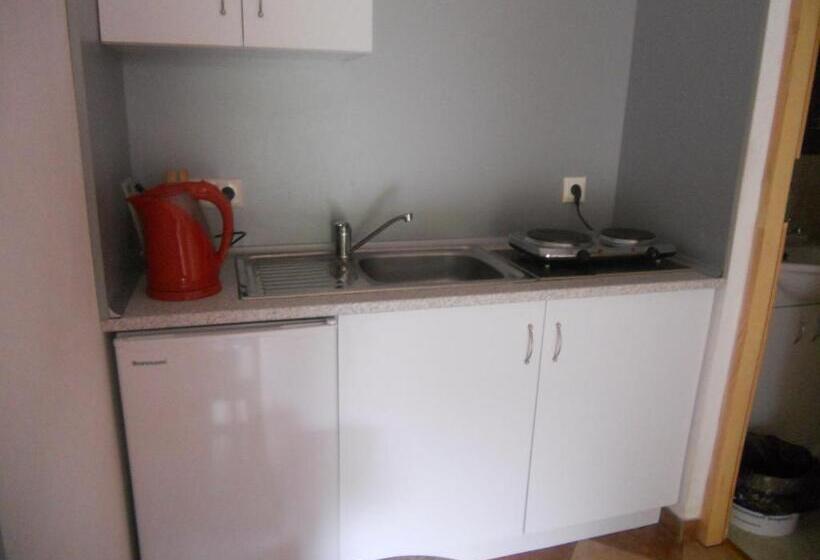 2침실 아파트 정원 전망, Dwór W Boleniu