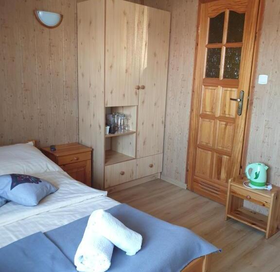 Номер Стандарт Трехместный, Familiówka