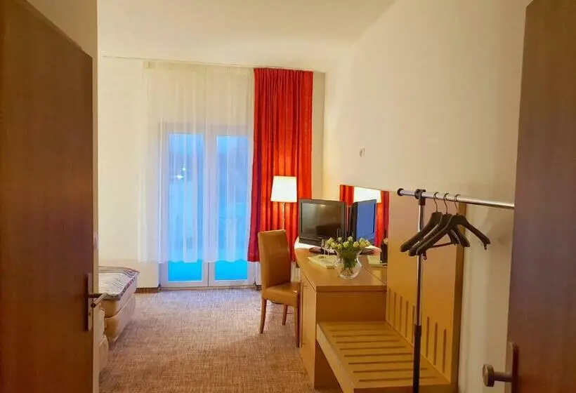 Standard-huone, Noclegi Portowa