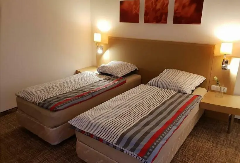Standard-huone, Noclegi Portowa
