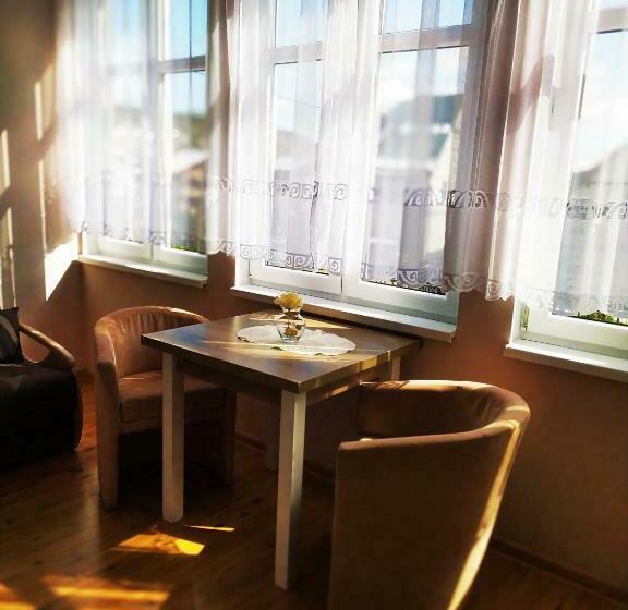 스탠다드 내측 룸, Restauracja Kwisa 1
